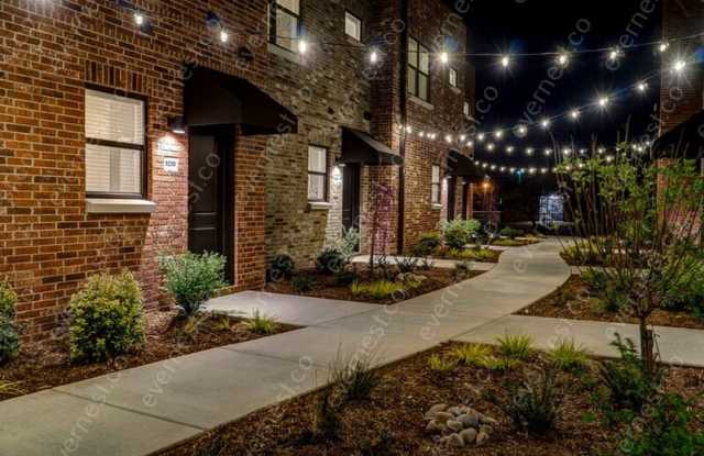 523 E B St - 523 East B Street, Jenks, OK 74037