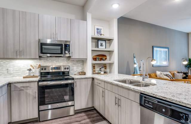Avalon by AvalonBay West Plano Gallery 2