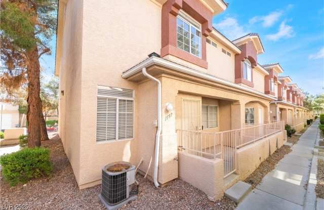 1157 Dusty Creek Street photos photos