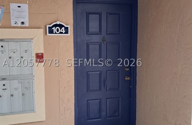 15770 SW 106th Ter Gallery 3