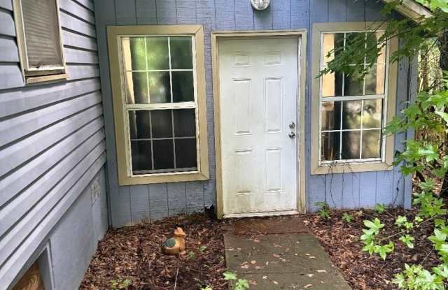 1610 Atkamire Gallery 1