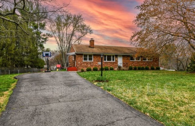 3015 James St. photos photos