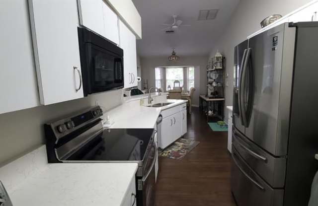 2534 N BRENTWOOD Circle Gallery 4