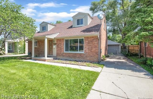 20471 BROOKLAWN Drive photos photos