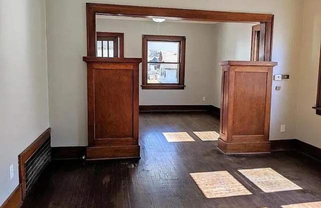 Amazing three bedroom and two bath in the heart of Benson. photos photos