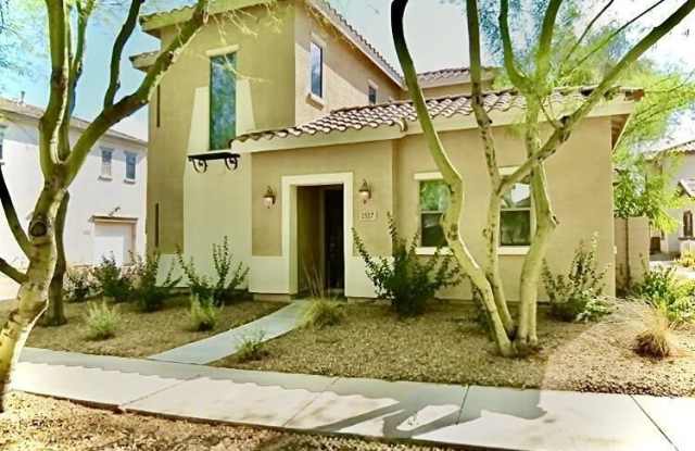 2527 N 148TH Drive photos photos