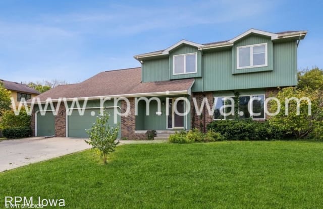 1209 Idaho Ave - 1209 Idaho Avenue, Ames, IA 50014
