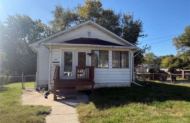 2801 Grandview Avenue Gallery 1
