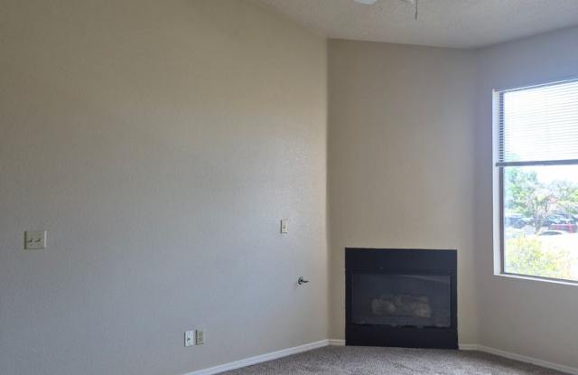 THREE BEDROOM APARTMENT Gallery 1