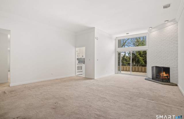 106 Southport Woods Drive Gallery 4