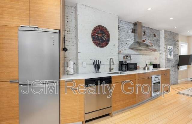 1 Hull Street Court photos photos