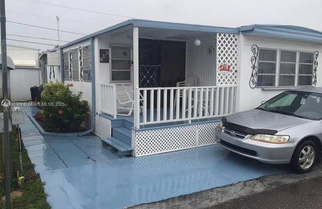 346 Maple St photos photos