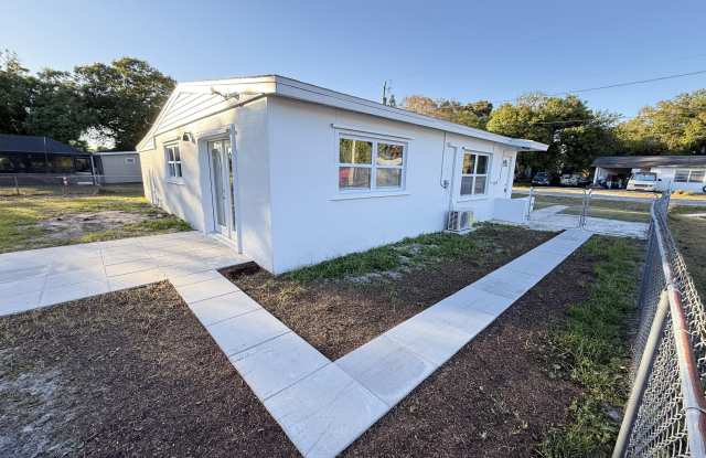 5045 Garner St photos photos