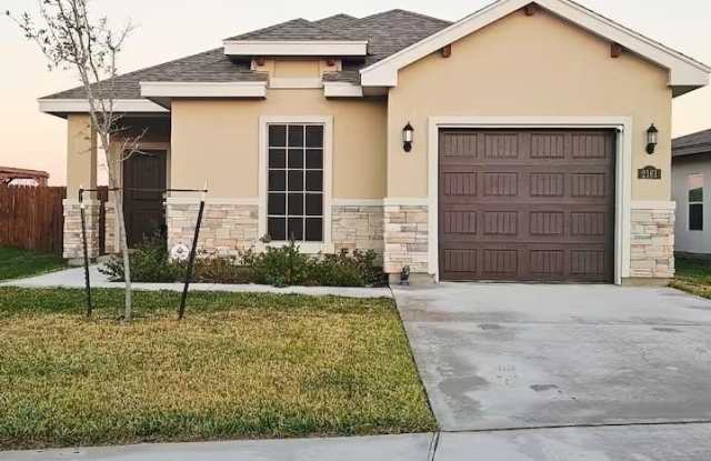 2161 GROVE LN photos photos