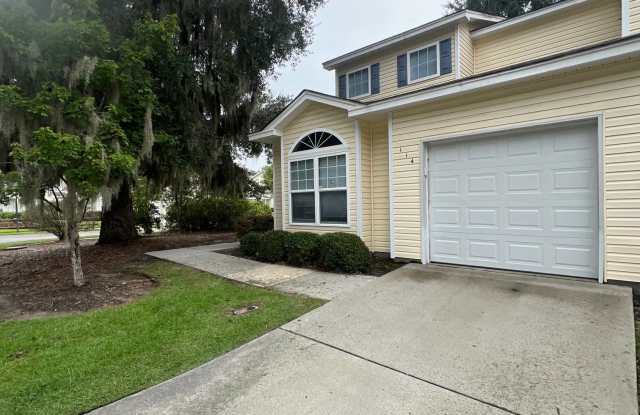 114 Grand Oaks Drive photos photos