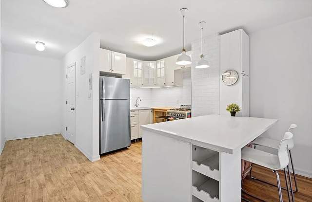 1625 Emmons Ave photos photos