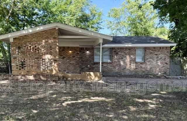 3417 Edgar St Gallery 1
