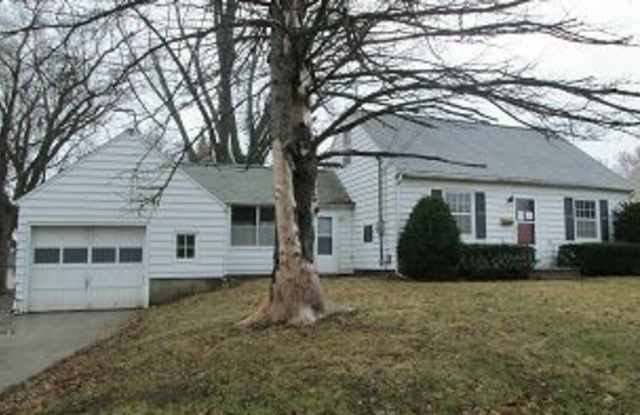 1215 34th St NE photos photos