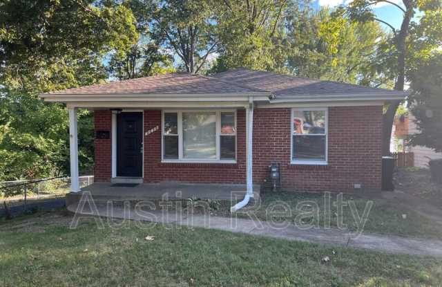 8698 White Ave - 8698 White Avenue, Brentwood, MO 63144