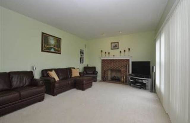 7865 Golden Meadow Drive Gallery 4