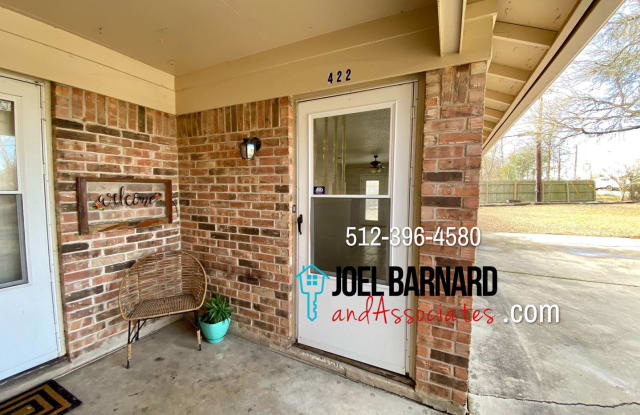 422 Craddock - 422 Craddock Avenue, San Marcos, TX 78666