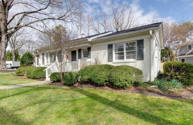 Fully furnished dream home in the best location! Gallery 3