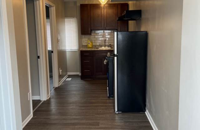 629 Clinton Street, 3 photos photos