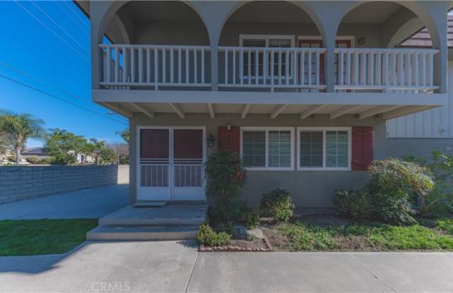 4844 Larwin Avenue Gallery 3