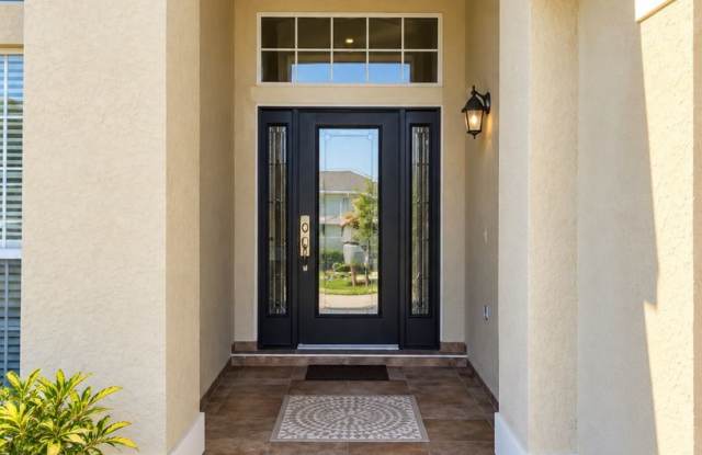 Stunning 4-Bedroom Pool Home in Davenport – Spacious Two-Story Living, Modern Comfort & Your Own Private Florida Oasis! Gallery 3