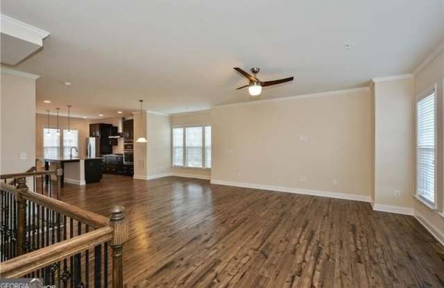 200 Braeden Way Gallery 3