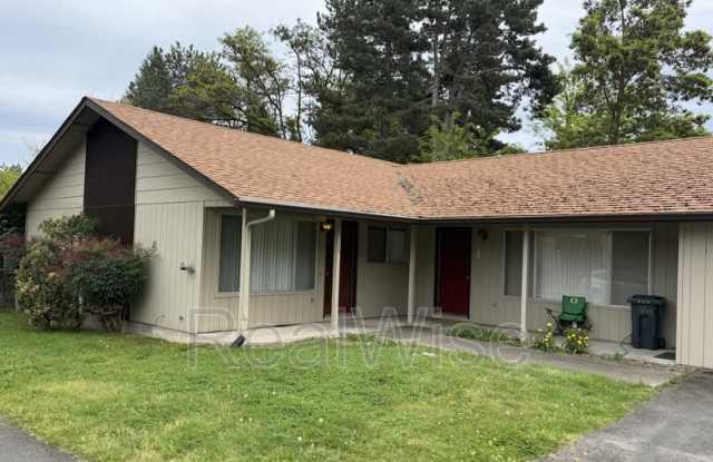 1223 NW Highland Ave photos photos