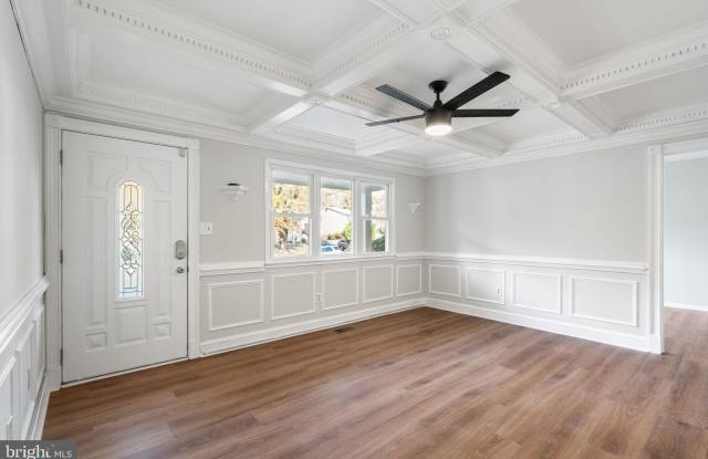 4421 KENWOOD Drive - 4421 Kenwood Drive, Dale City, VA 22193