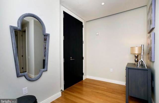 1177 22nd St Nw - 1177 22nd Street Northwest, Washington, DC 20037