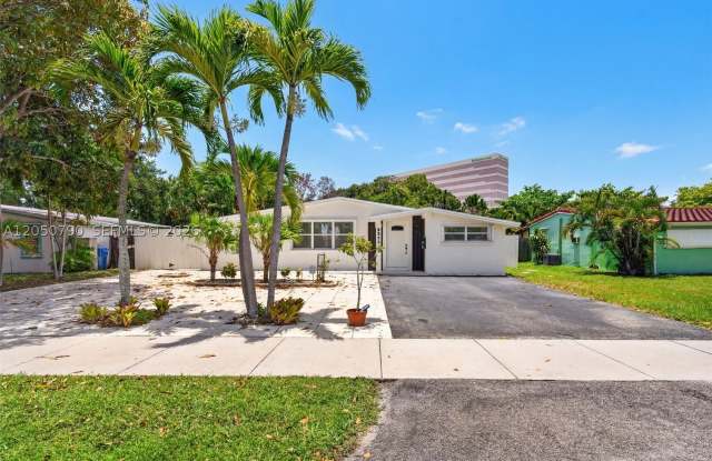 5921 NE 1st Ave - 5921 Northeast 1st Avenue, Oakland Park, FL 33334 5921 NE 1st Ave - 5921 Northeast 1st Avenue, Oakland Park, FL 33334