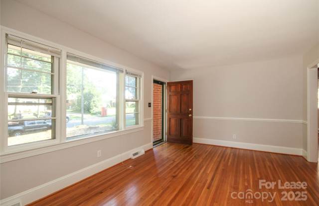1012 Dudley Drive Gallery 2