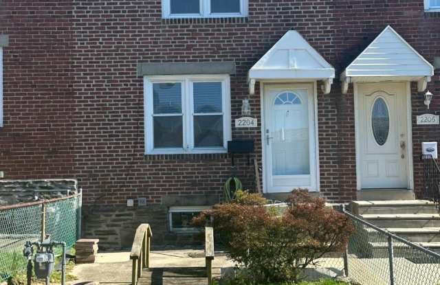 2204 LYNN Boulevard photos photos