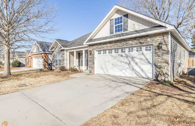 202 Weatherwood - 202 Weatherwood Road, Perry, GA 31047