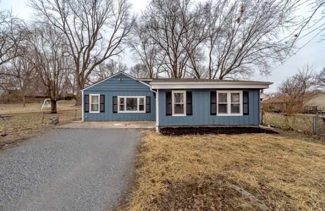 10915 East 8th Street - 10915 E 8th St S, Independence, MO 64054