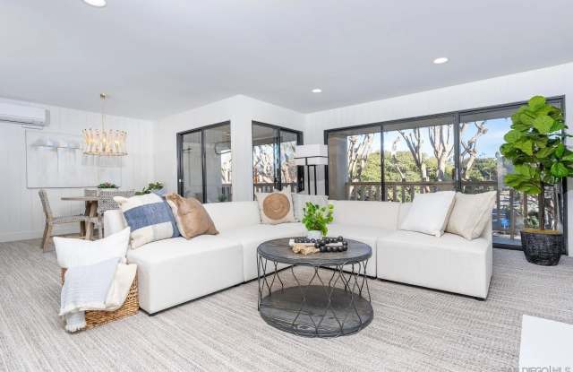 579 S Sierra Gallery 2