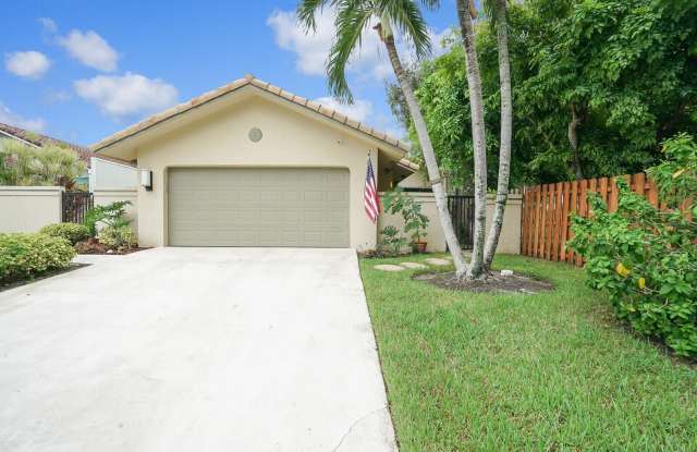 1740 NW 21st Court photos photos
