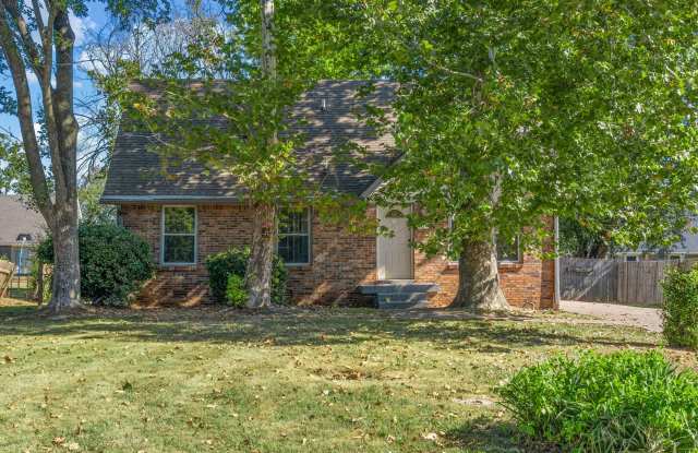 4 Bedroom Pet Friendly Home For Rent! photos photos