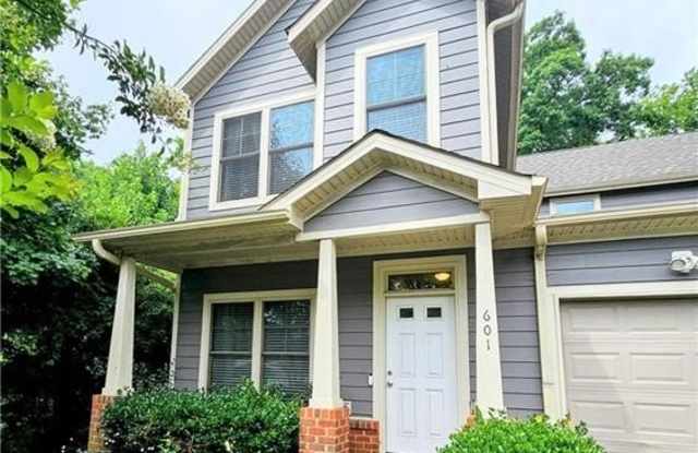 200 Seasons Circle photos photos