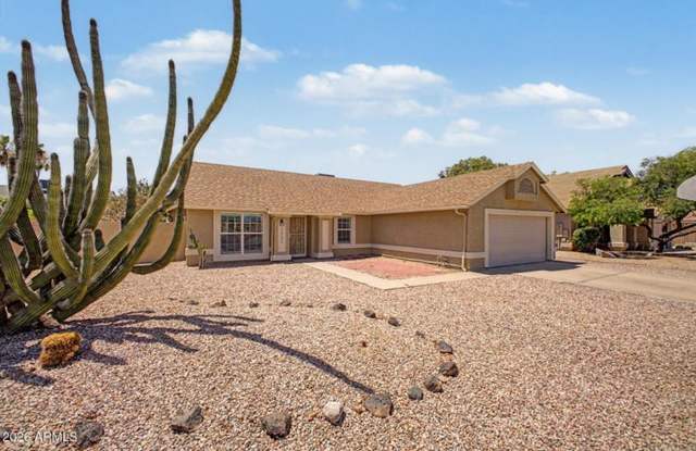 7733 W Pershing Ave, Peoria, 4 bed/2 bath photos photos