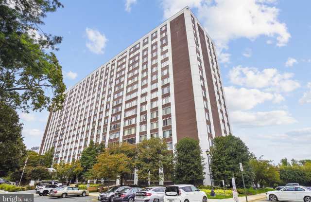 11801 ROCKVILLE Pike unit: 1501 photos photos