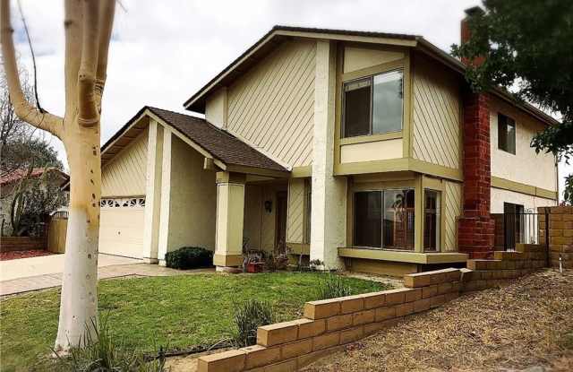 471 Vista Del Norte Gallery 2