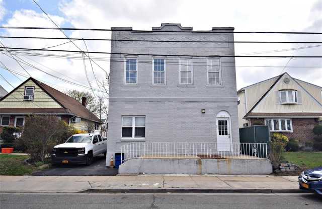 221 Lehrer Avenue - 221 Lehrer Avenue, Elmont, NY 11003