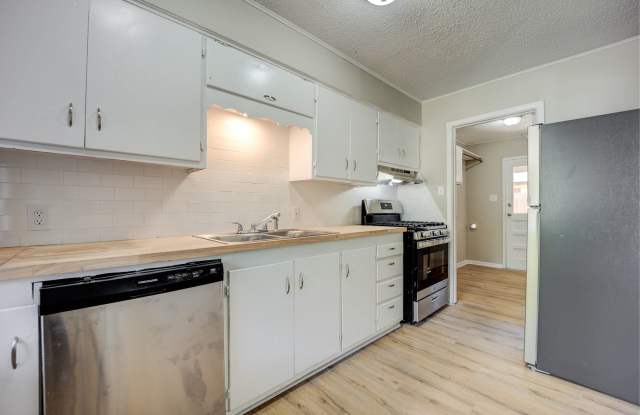 SF-066-601 & 603 South 16th Street Duplex photos photos