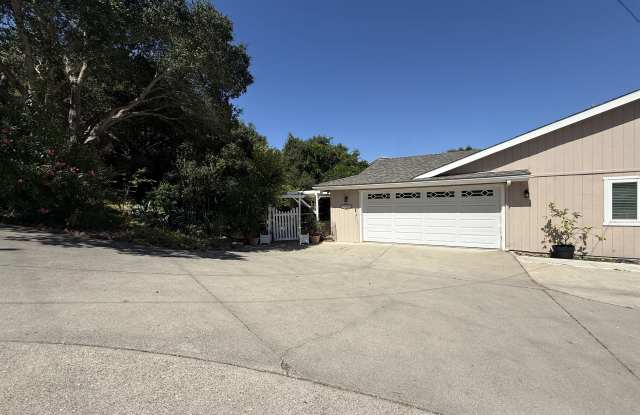 1695 Overdel Ln photos photos
