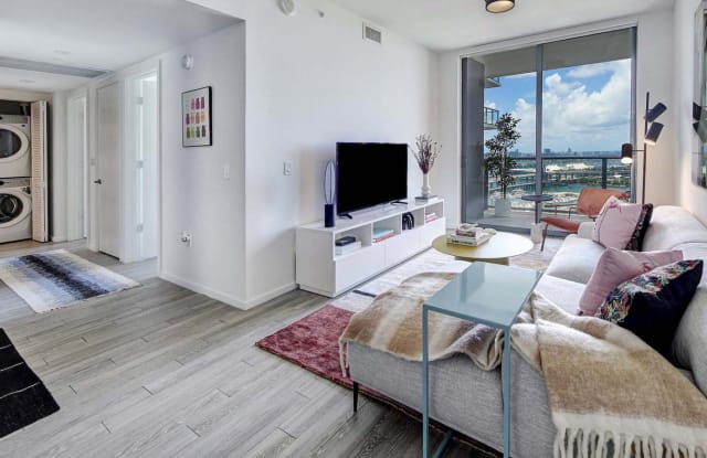Alea Miami Gallery 3