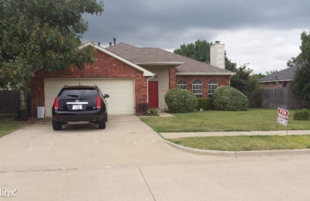 525 Morningside Ct. - 525 Morninggale Court, Midlothian, TX 76065